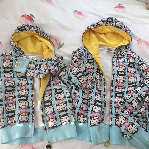 DEVIL NUT • under the red flag • kids hoodie - Picture 1 of 8